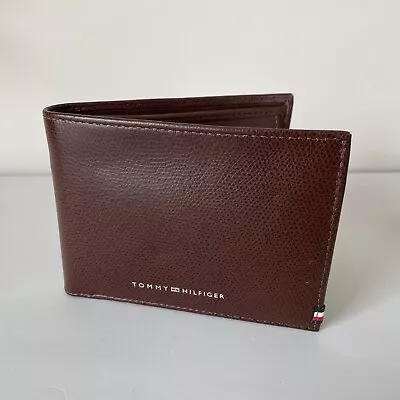 £19.99 • Buy TOMMY HILFIGER Bi-Fold Wallet Brown Leather Coins Cards Notes Casual