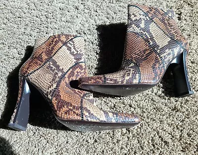 Via Spiga Snakeskin Snake Skin Leather Ankle Boots Made In Italy Excellent 5.5 M • $19.99