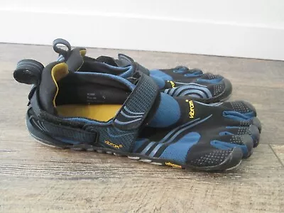 Vibram FiveFingers Men's Barefoot Minimalist Komodo Sport Black Sz 45 US 11-11.5 • $39