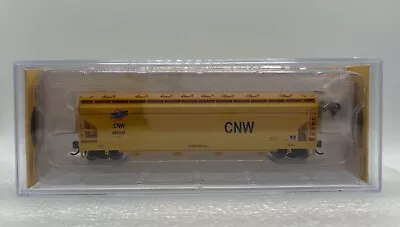 N Scale Bachmann Chicago & North Western ACF 56’ 4-Bay Covered Hopper CNW 490699 • $18