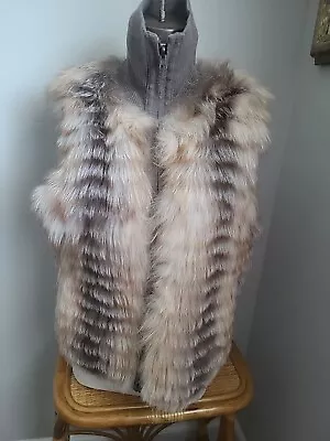 Maximilian Bloomingdale REAL Bleached Feathered Ribbed FOX FUR 22  VEST  • $500