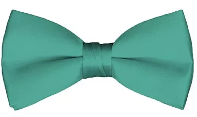 Manzini Neckwear® Men's Solid Color Adjustable Pre-Tied Bow Tie • $9.99