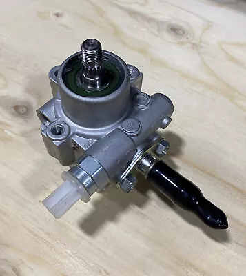 NEW OEM Volvo Penta Power Steering Pump Hitachi 3887373 • $325