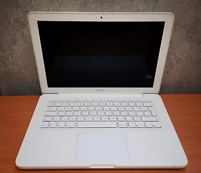 Genuine Apple MacBook - White - Console Only (A1342) S/N: 450482JWF5W *FAULTY - • £44.99