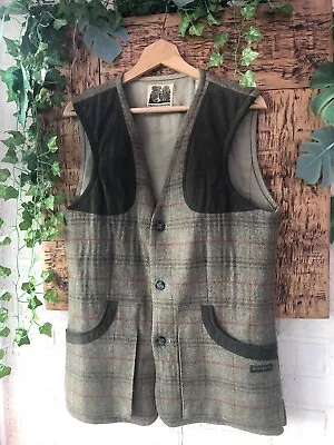 HUCKLECOTE Tweed 100% Wool & Suede Waistcoat Size 40 • £44.99