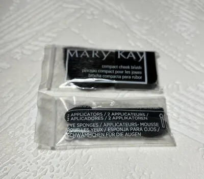 **mary Kay Compact Brush Set** Cheek Brush & Eye Applicators -free Shipping! • $12.99