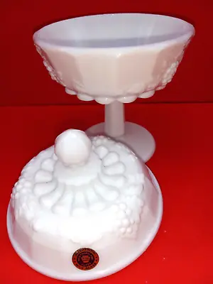 Vtg Westmoreland Milk Glass Grape Paneled 7  Bowl Compote Pedestal Candy Dish • $22.95