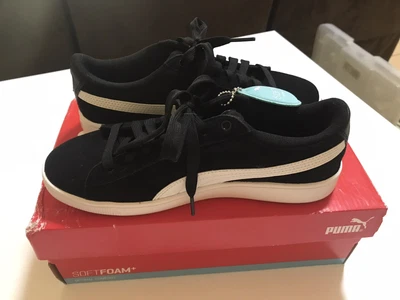 $15 • Buy PUMA VIKKY V2 Women’s Sneakers SZ 36/6 Black/White -BNIB!!! GREAT BUY!!!