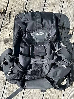 Vintage Oakley ICON Backpack Black • $5.50