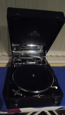 Vintage Decca Wind Up Gramophone With 8 X 78rpm Records • £55