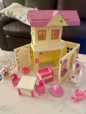 Vintage Barbie 1998 Mattel Kelly's Pop Up Playhouse • $65