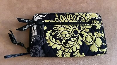 Baroque Vera Bradley Wallet 5x8  Purse Accessory Wristlet Black Yellow  • $24.50