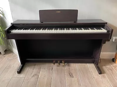Yamaha YDP-144 Digital Electric Piano • £300