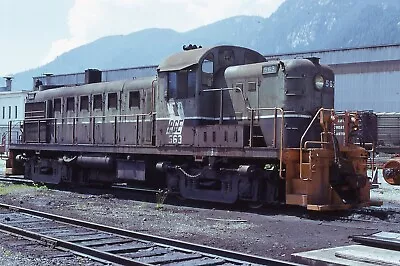 Original Slide PGE Pacific Great Eastern Alco RS3 #563 In 1976 • $3.99