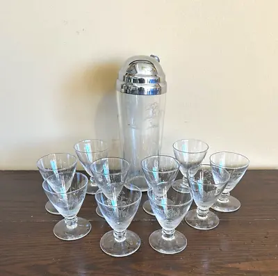 Vintage Richard Bishop Wheel Etched Water Fowl Cocktail Shaker And 10 Glasses • $85