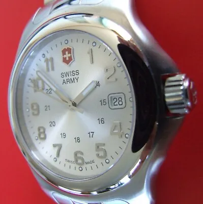NEW VictorINOX SWISS ARMY~Men ClaSSiC OFFICERS 1884+Silver Dial+42mm+SS BRACELET • $366