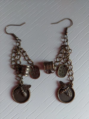 £2.50 • Buy Steampunk Bee Disc Tag Chain Dangle Earrings Antique Bronze Posts Handmade By Me