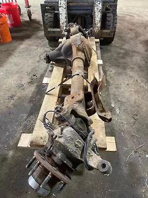 Front Differential Axle Assembly FORD F350 SD PICKUP 01 02 03 04 • $607.99