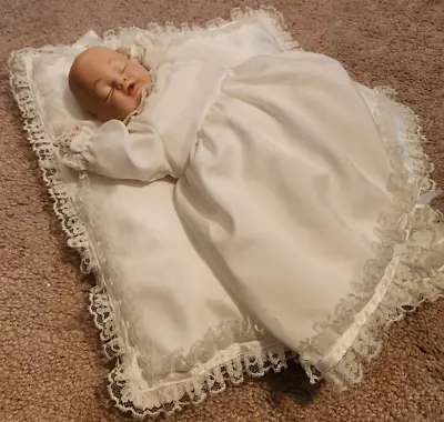 11  MUSICAL PORCELAIN SLEEPING BABY DOLL On PILLOW NEWBORN DRESS & MORE VINTAGE • $12.60