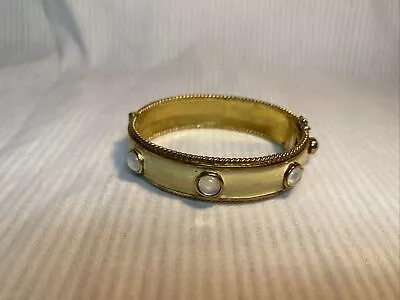 RC MMA USA Metropolitan Museum Of Art Vintage Gold Bangle Bracelet • $44.99