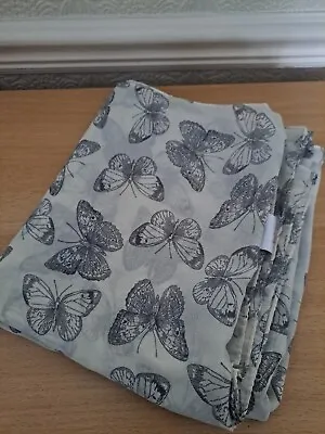 £3 • Buy Ladies Cream And Grey Butterfly Scarf