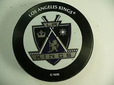 NHL Los Angeles Kings Vintage Puck World Souvenir Logo Hockey Puck Collect Pucks • $15