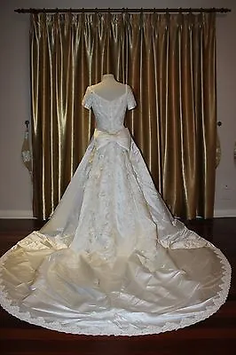 $99 • Buy Famory Wedding Dress Brand New Ivory W/ Rose Beading #FL4043 Rose Size 10
