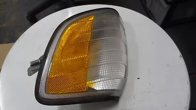 93-1999 Mercedes W140 S320 S420 S500 S600 500SEL 600SEL Turn SIGNAL LIGHT LEFT • $68