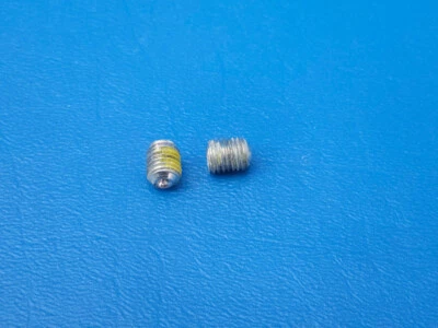 $8.49 • Buy Whirlpool Refrigerator WRV986FDEM01 Door Handle Set Screws
