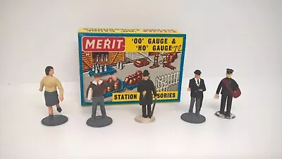 Merit Figures For Hornby Triang Railways Oo Gauge • £6.99