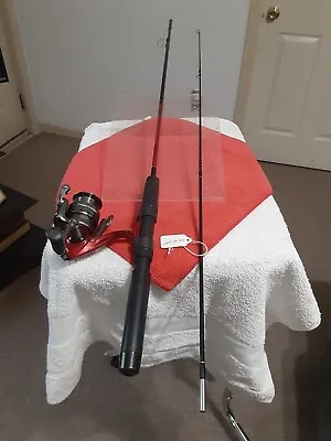 Spinning Fishing Rod Shakespeare 5'6 12lb Med And Reel Quantum Nomad 20 • $38