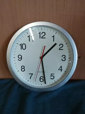 Blado 12in Radio Controlled Clock • £4