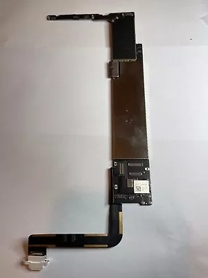 Apple IPad 6th Gen 32GB Logic Board  A1954 • £45