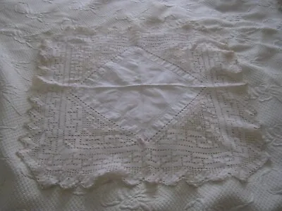 Vintage Crochet Lace-edged Tablecloth 25” X 25” • £5