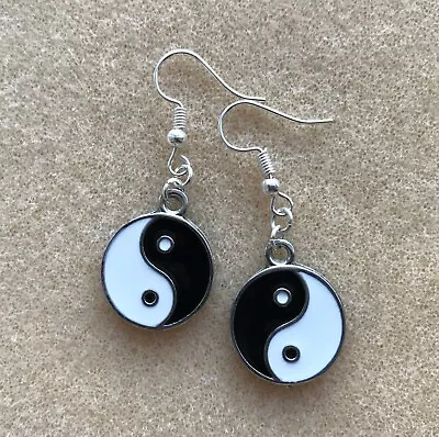 Black And White Enamelled Yin Yang Charm Dangly Drop Earrings In Gift Bag • £4.99