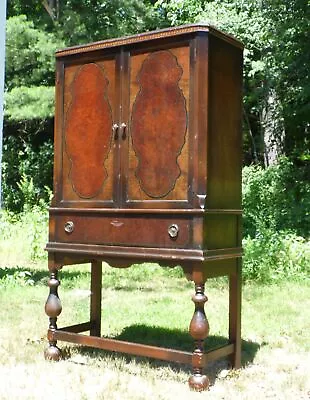 Vintage Feinberg Bros Walnut  Art Deco China Cabinet Bar Cupboard Linen Press • $595