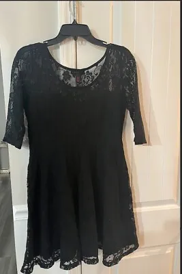 Material Girl Junior Large Black Dress  • $11.10