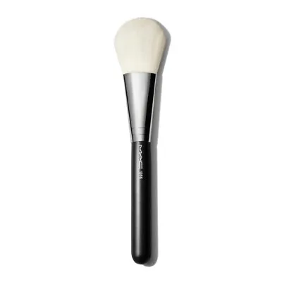 MAC 135S Large Flat Powder Brush Ultra-soft Synthetic Fibre Blush Brush ORIGINAL • $16.99