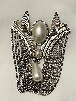 Elven Style Metal Faux Pearl Chain Silver Tone Brooch Pin • $11.43