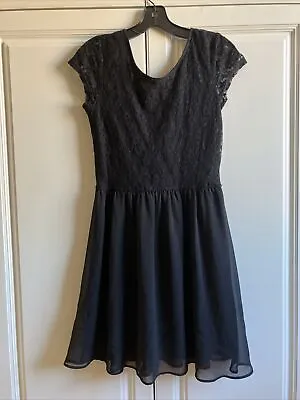 Black Lace Dress Size 10 H&M  • $15