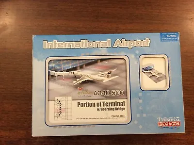 Dragon Wings Portion Of Terminal And Etihad A340-500 Set – 1:400 - (new) • $103.45