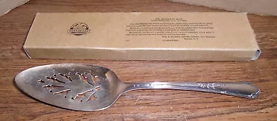 Vtg. Wm. A. Rogers A1 Plus Oneida Stanley Pierced 9-1/2  Dessert/Pie/Cake Server • $8