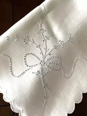 Vintage Madeira Hand Embroidered TABLECLOTH 33 /34” ~ White Irish Linen • $25