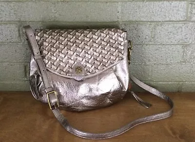 Elliott Luca Woven Leather Flap On Front Pewter Silver Gold Crossbody Purse • $34.95