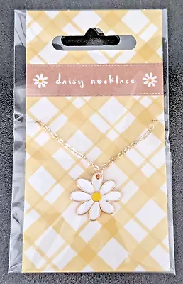 Daisy Pendant Necklace 22cm Nickel Free Chain 2cm Pendant Gift Jewelry NEW • £3.75