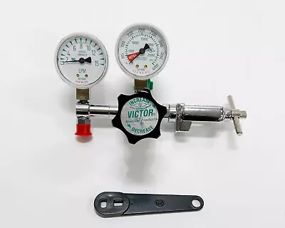 Victor Medical VMG-15LY Oxygen Regulator W/Dual Gauges • $100