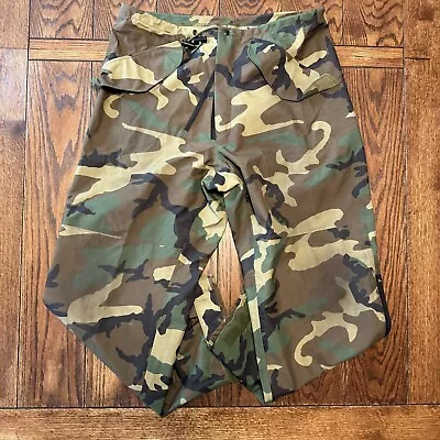 Military Pants Mens Size Medium Regular Trousers Cold Weather Camouflage Goretex • $39.95