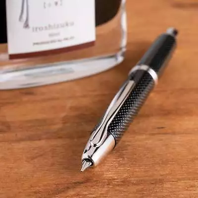 Genuine Pilot Vanishing Point Retractable Fountain Pen Black Carbonesque New • $159.95