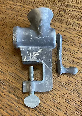 Vintage Salesman Sample US (Toy) Meat Grinder Toy 3.5  • $12