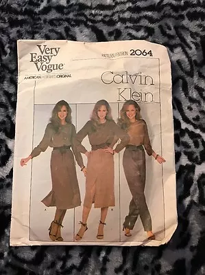 Very Easy Vogue Sewing Pattern 2064 Size 8 • $4.14